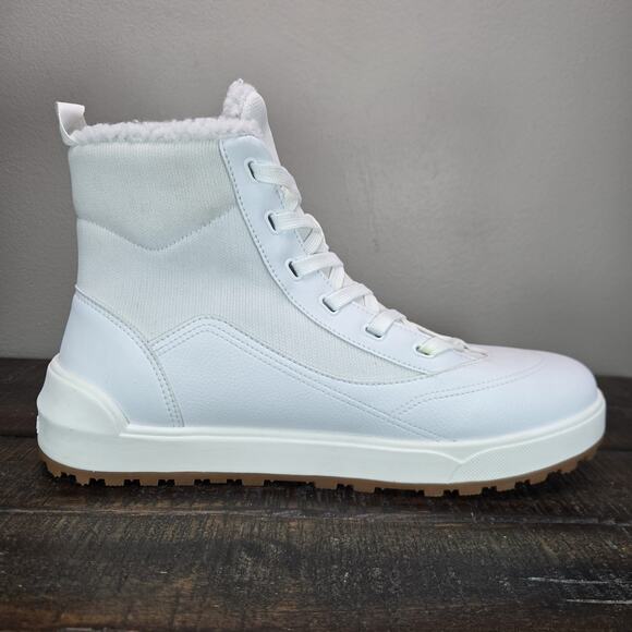 NEW Vessi Alta High Top Sneaker Mens Size 11 Winter Waterproof Boots Shoes White main image 4